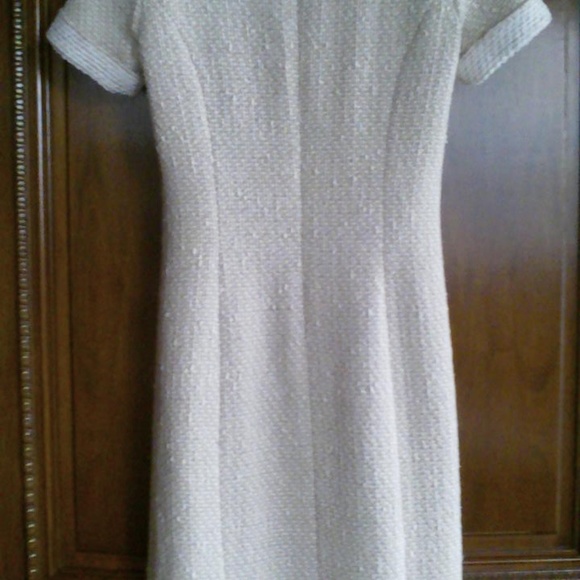 Dress - Picture 2 of 8